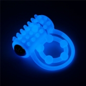 Голубое, светящееся в темноте виброкольцо Lumino Play Vibrating Penis Ring - Lovetoy - во Владимире купить с доставкой
