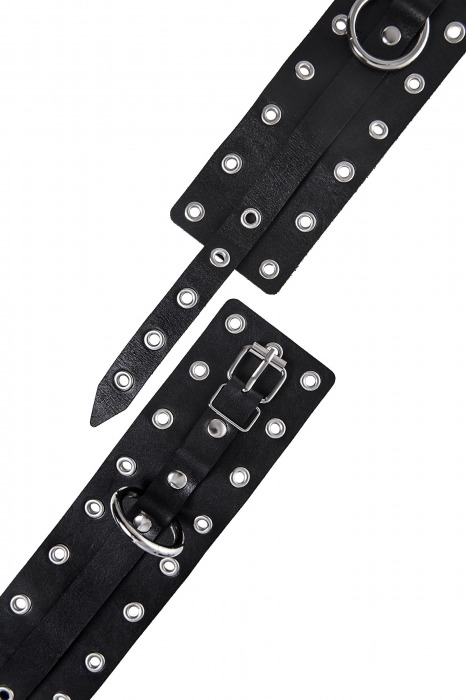 Черные кожаные однослойные оковы с люверсами - Pecado - купить с доставкой во Владимире
